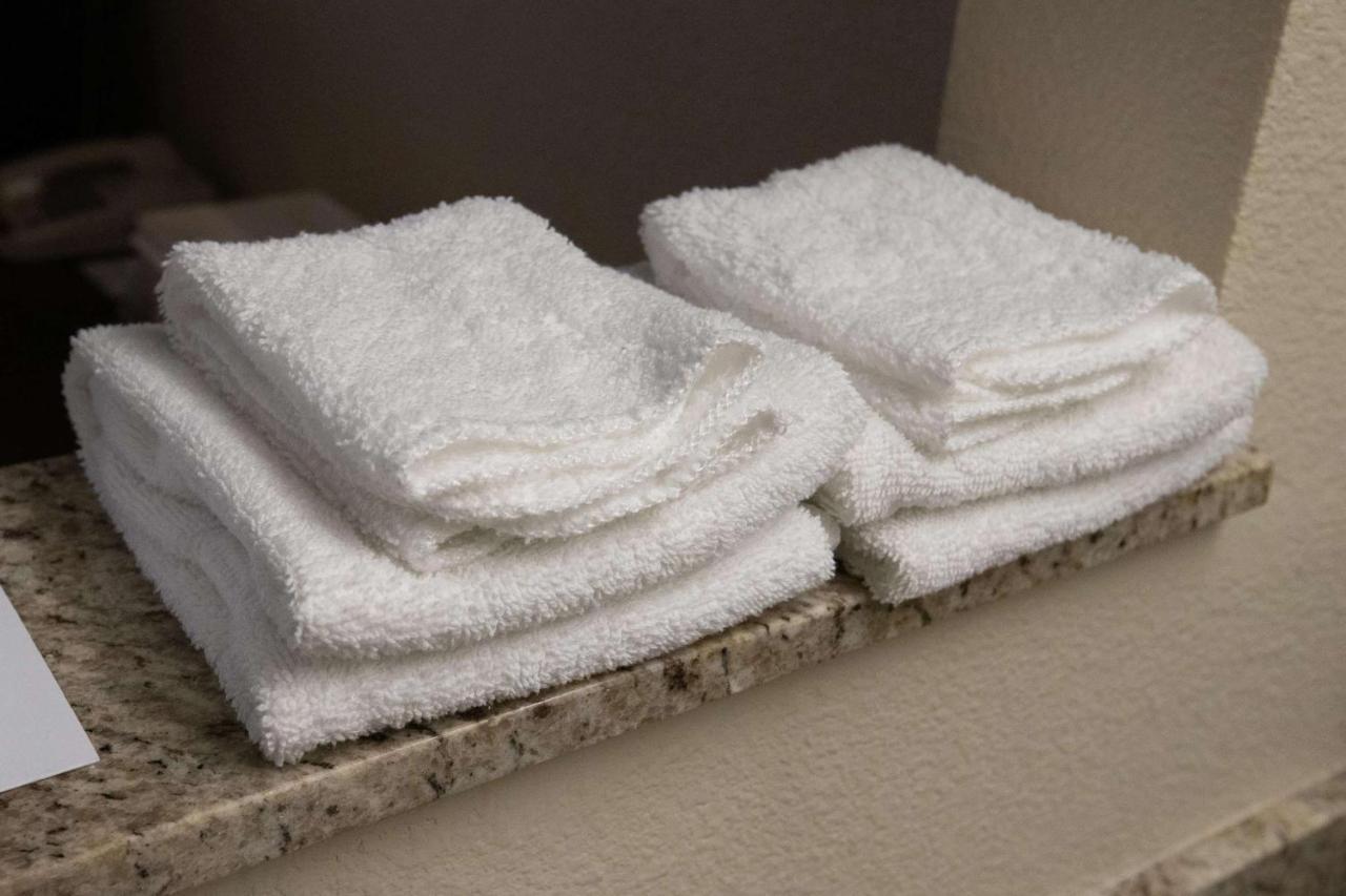 Quality Inn Sacramento Convention Center Eksteriør billede