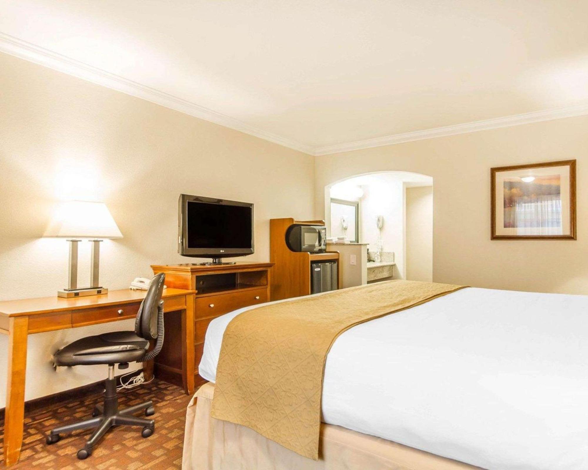Quality Inn Sacramento Convention Center Eksteriør billede